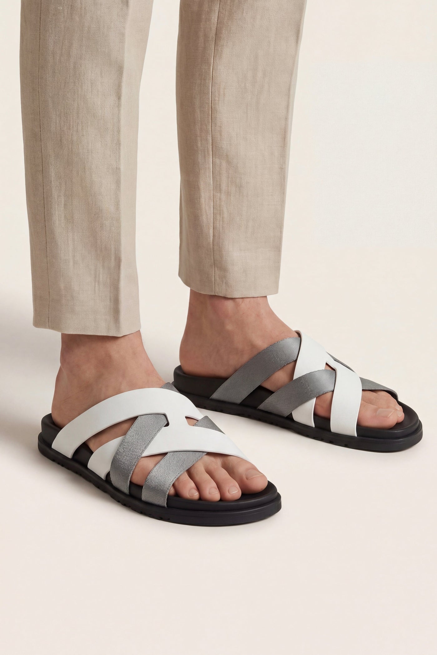The Molat Set — Tuscana Sandal White/Grey