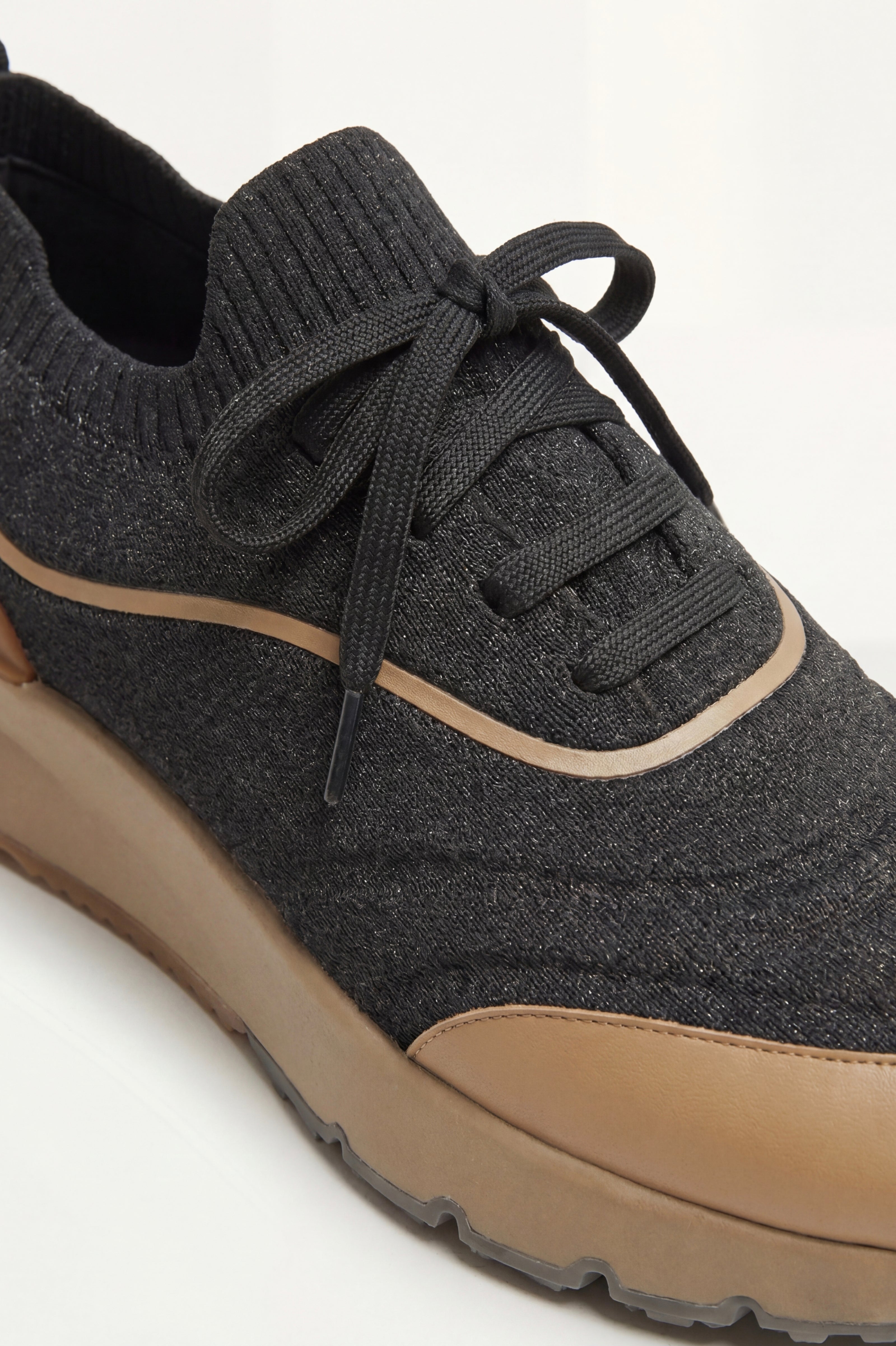 Montero Mesh Sneaker Black