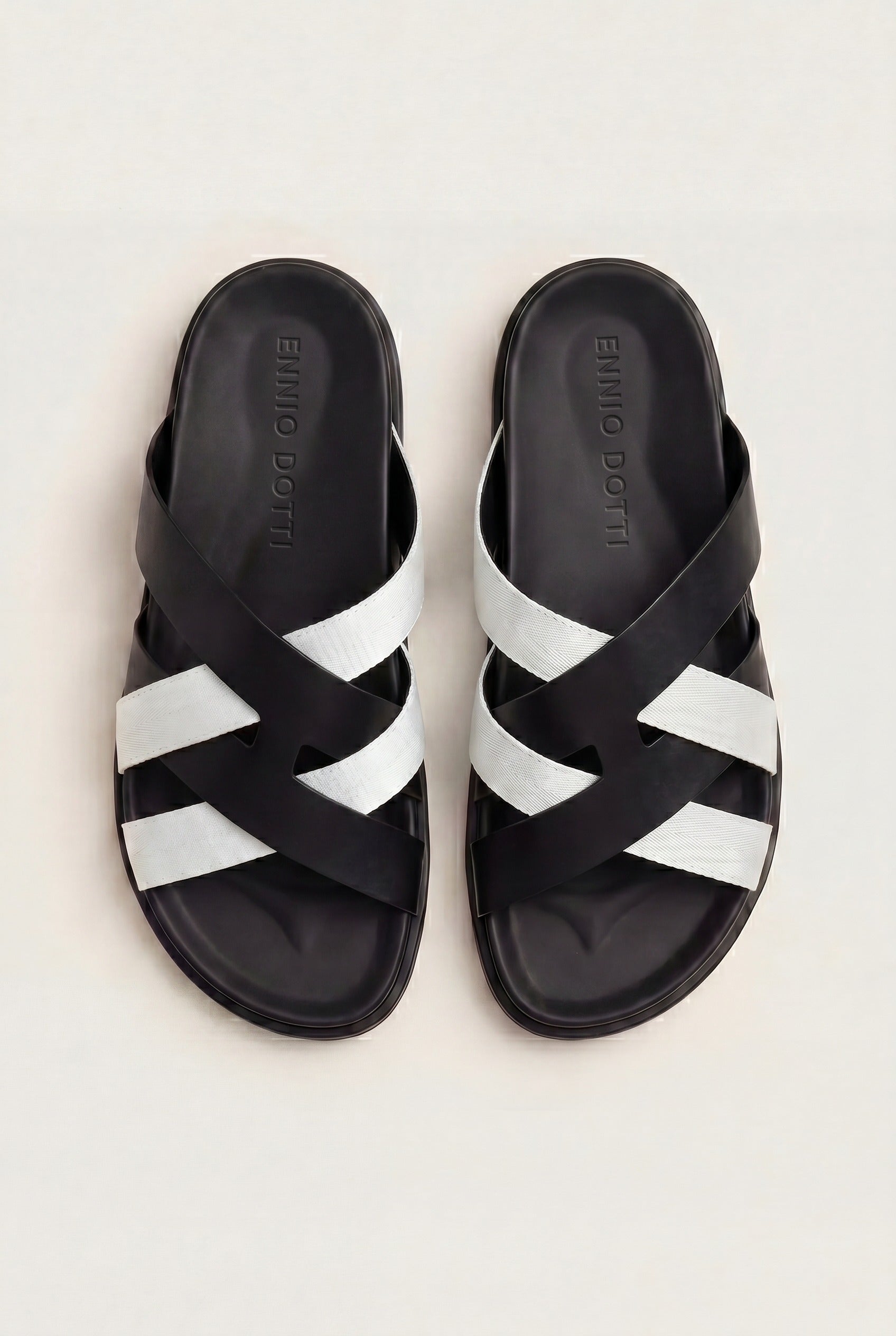 Tuscana Sandal Black/White