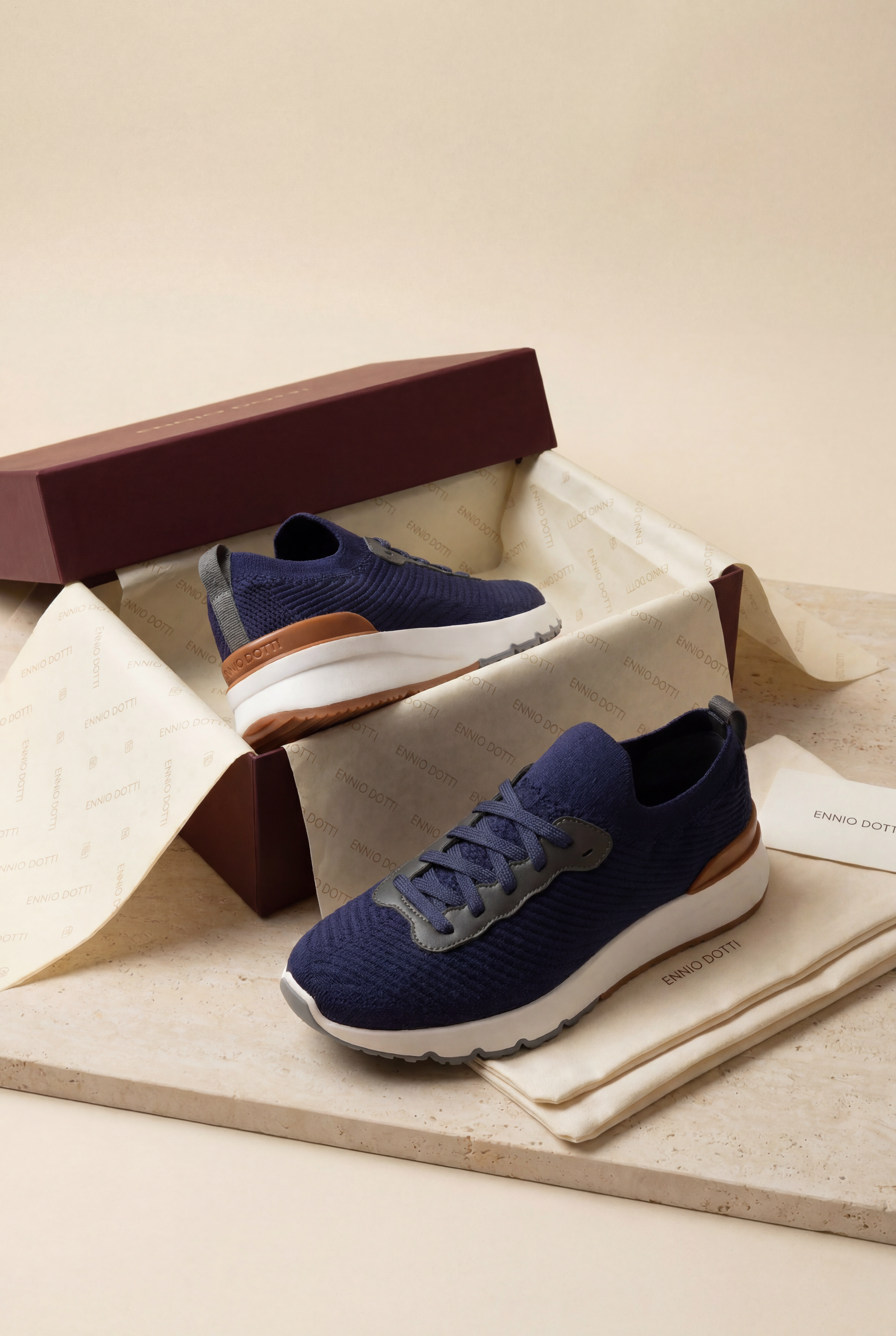 Avelino Mesh Runner Navy