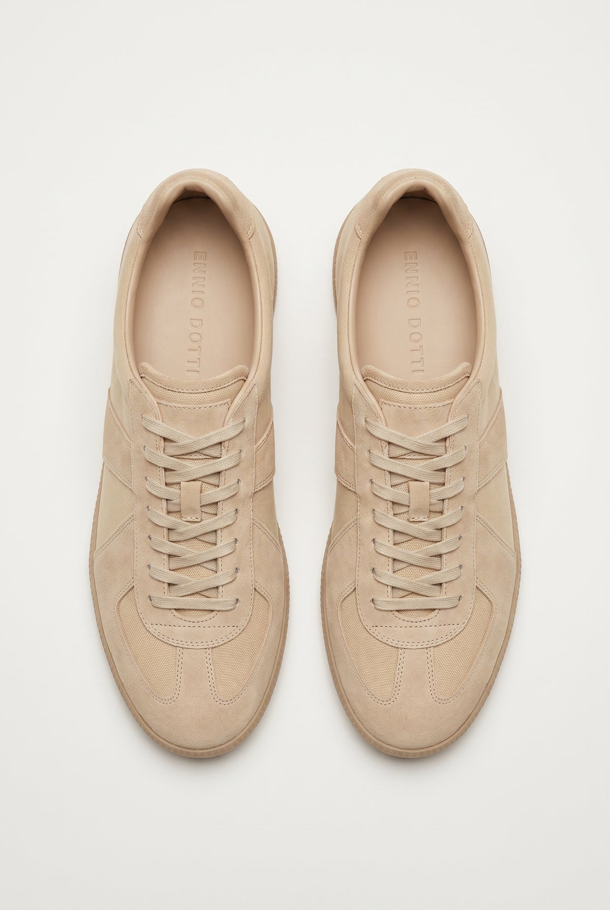 Anselmo Trainer Beige Top