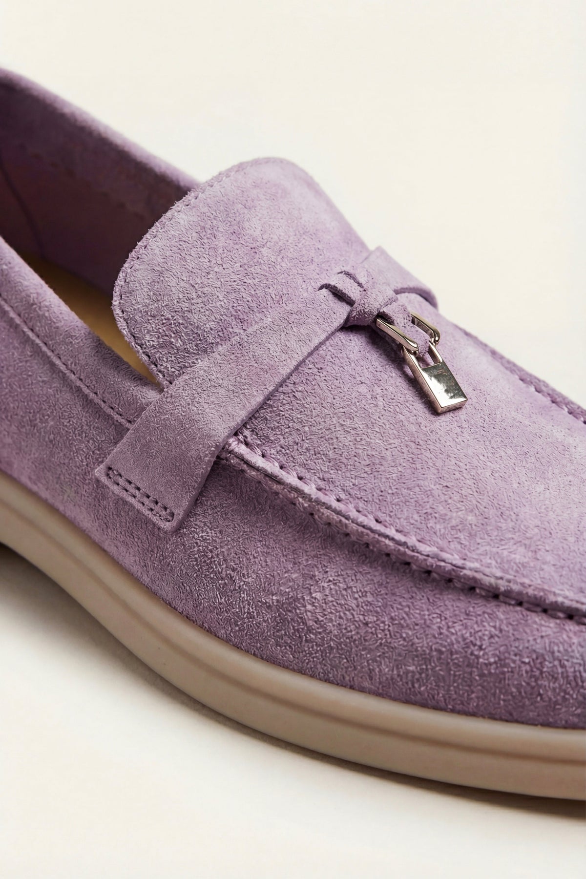 Ennio Buckle Loafer Lilac
