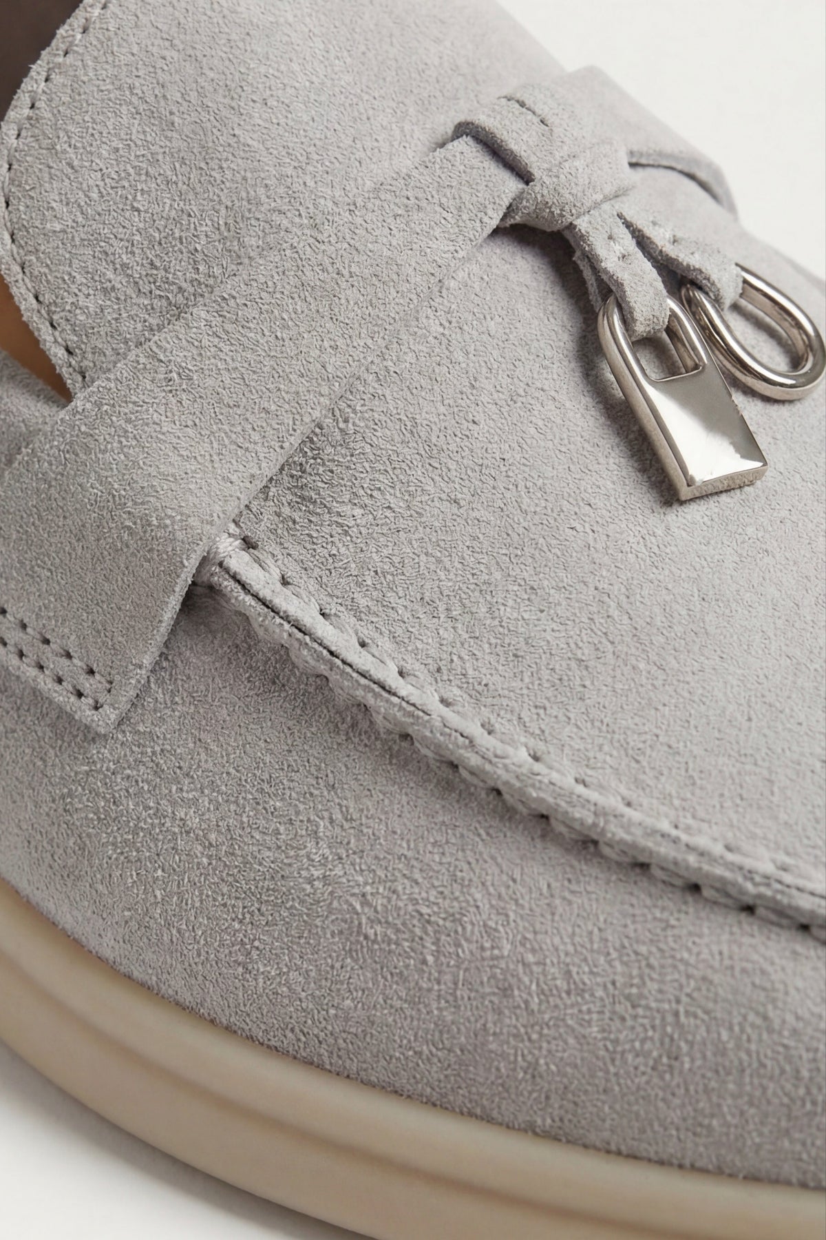 Ennio Buckle Loafer Ice Grey