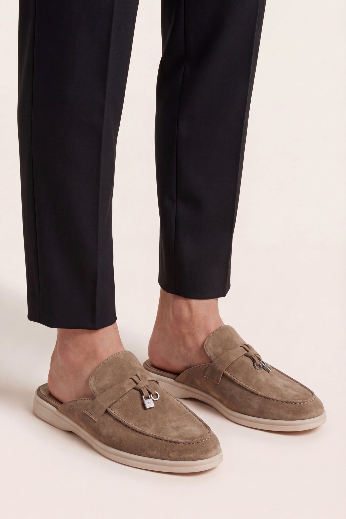 The Acitrezza Set — Maretti Buckle Mule Beige