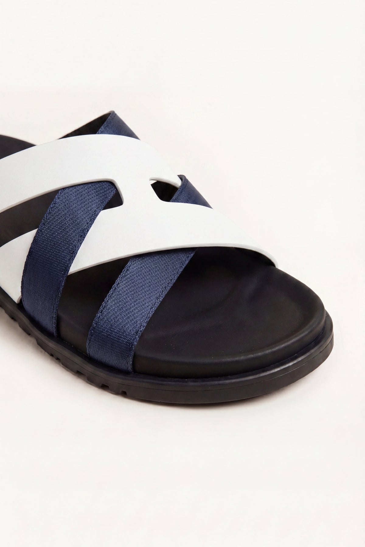 Tuscana Sandal White/Navy