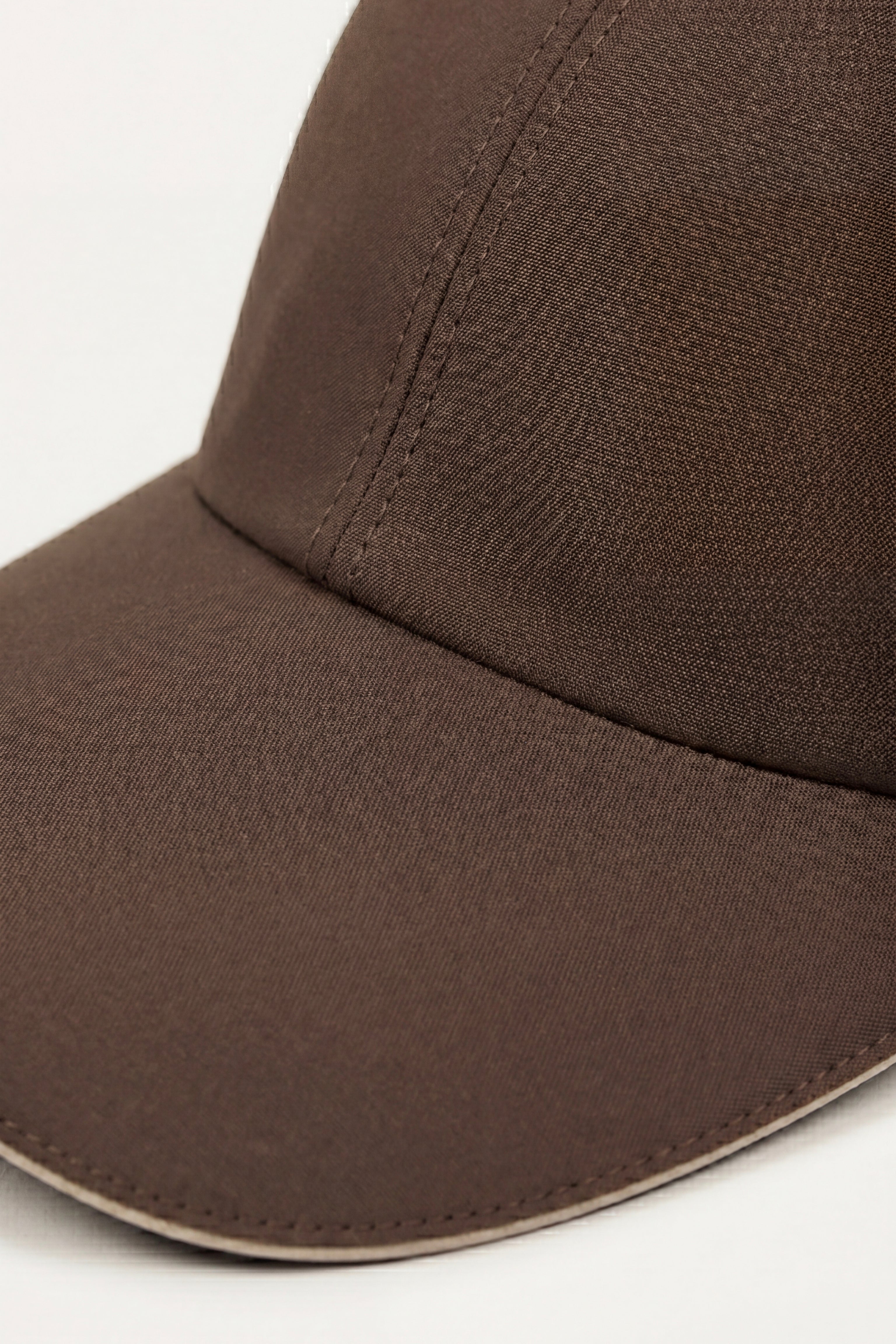 Rivano Cap Mocha