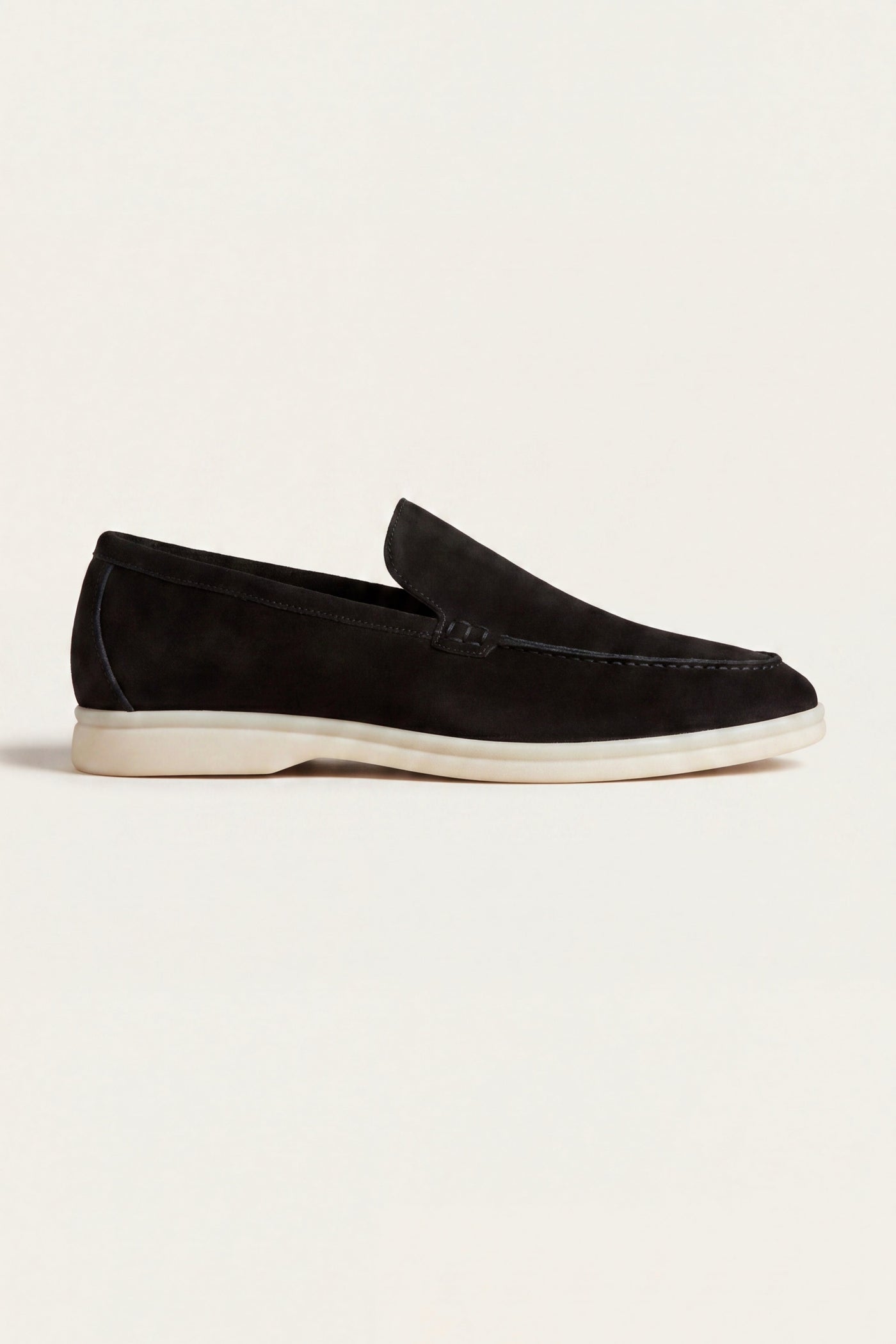 Leonis Suede Loafers Black