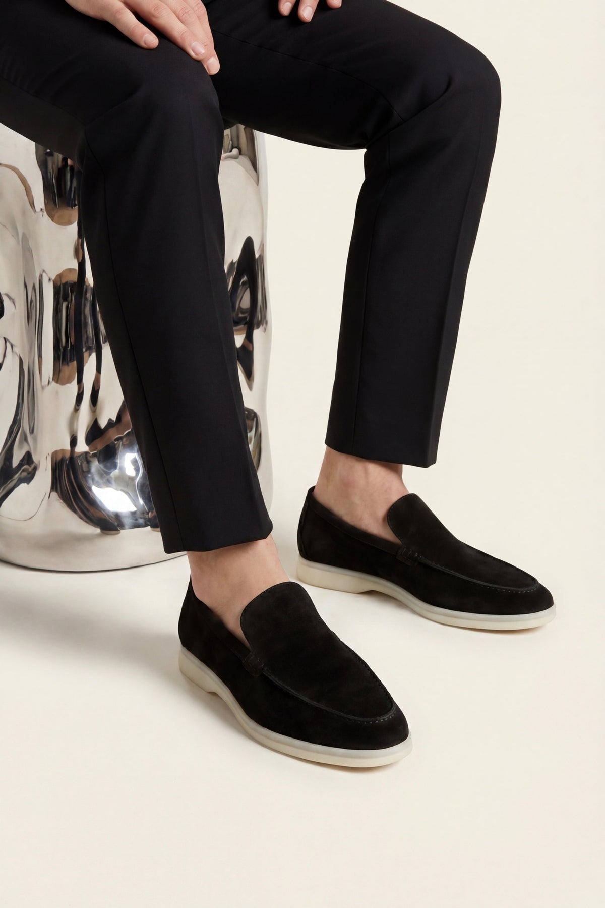 Ennio Suede Loafers Black