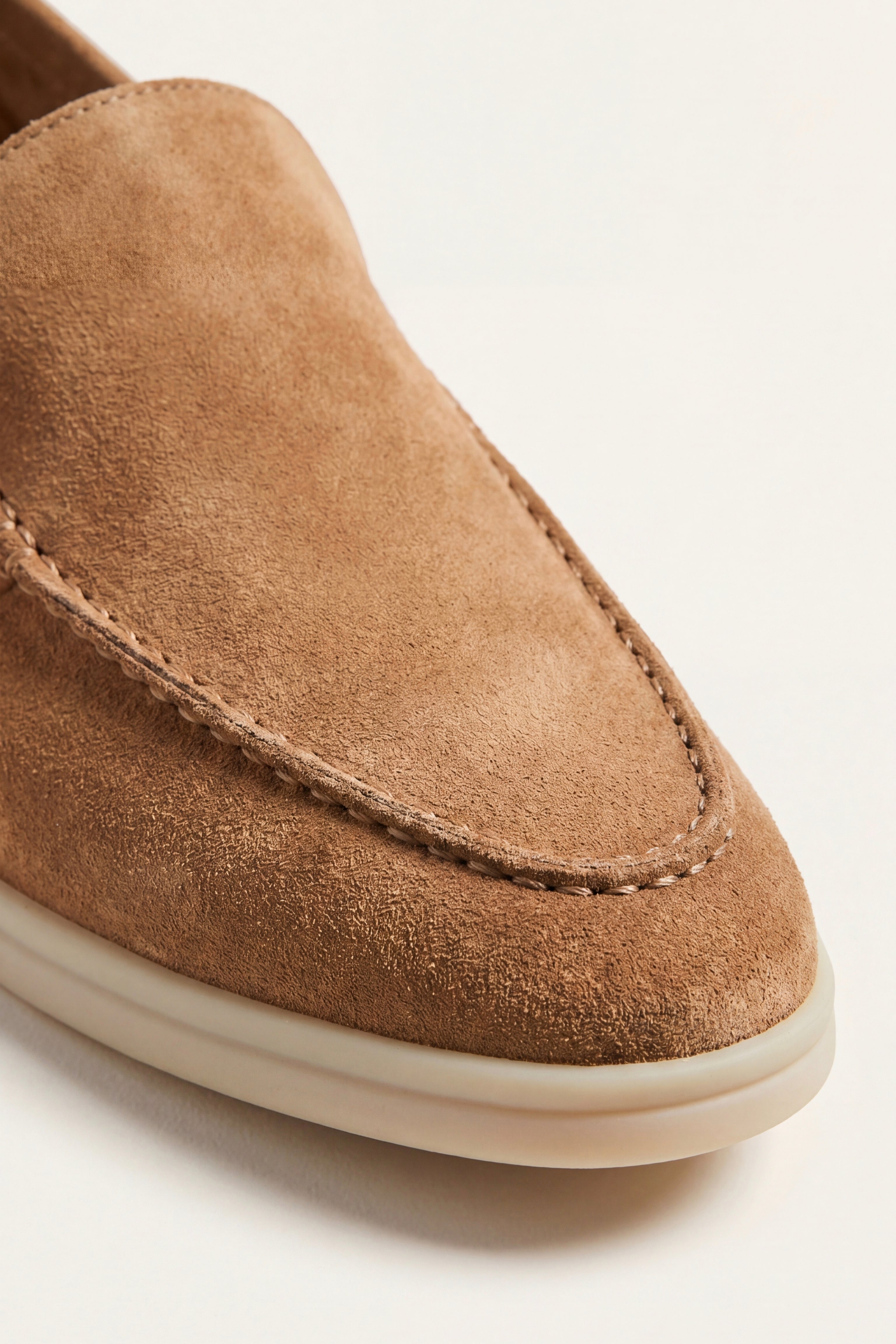 Leonis Suede Loafers Camel