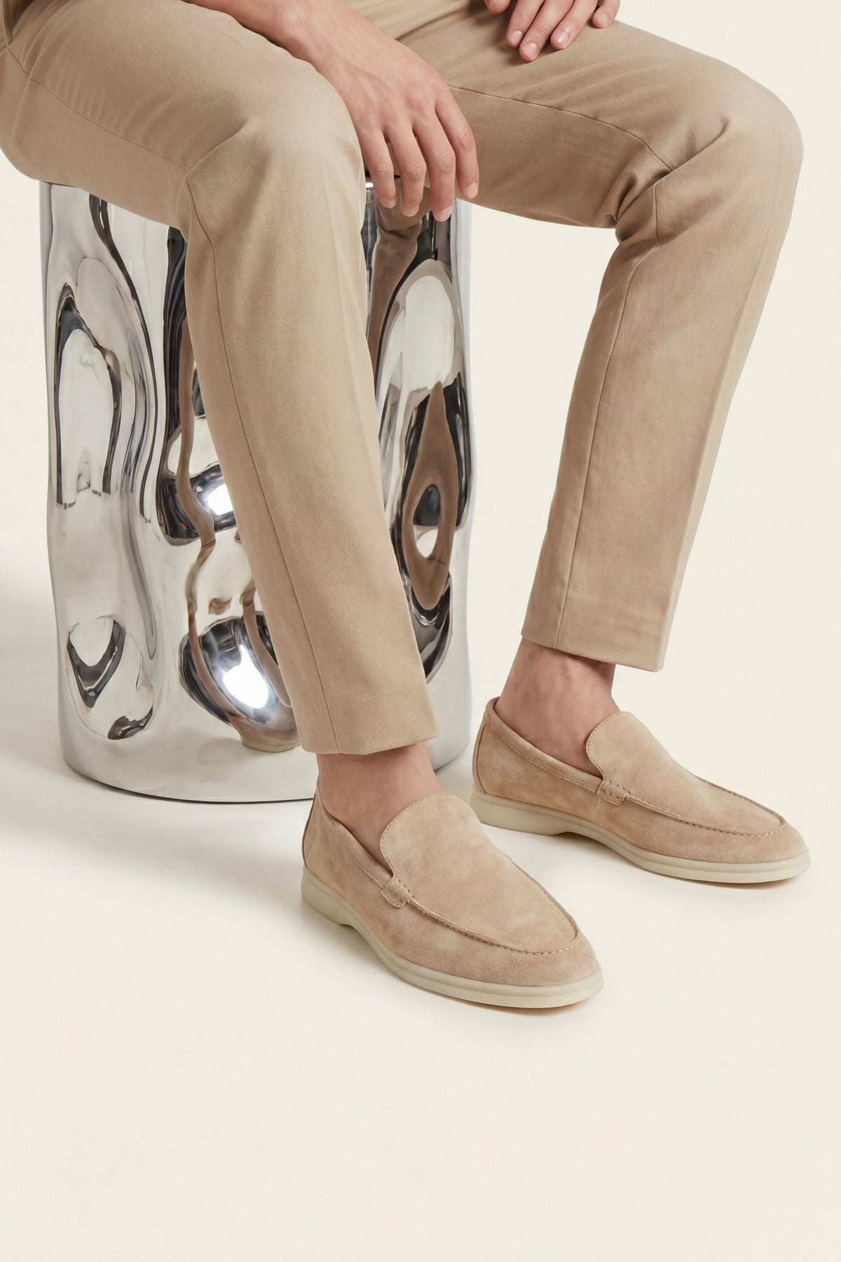 Ennio Suede Loafers Beige