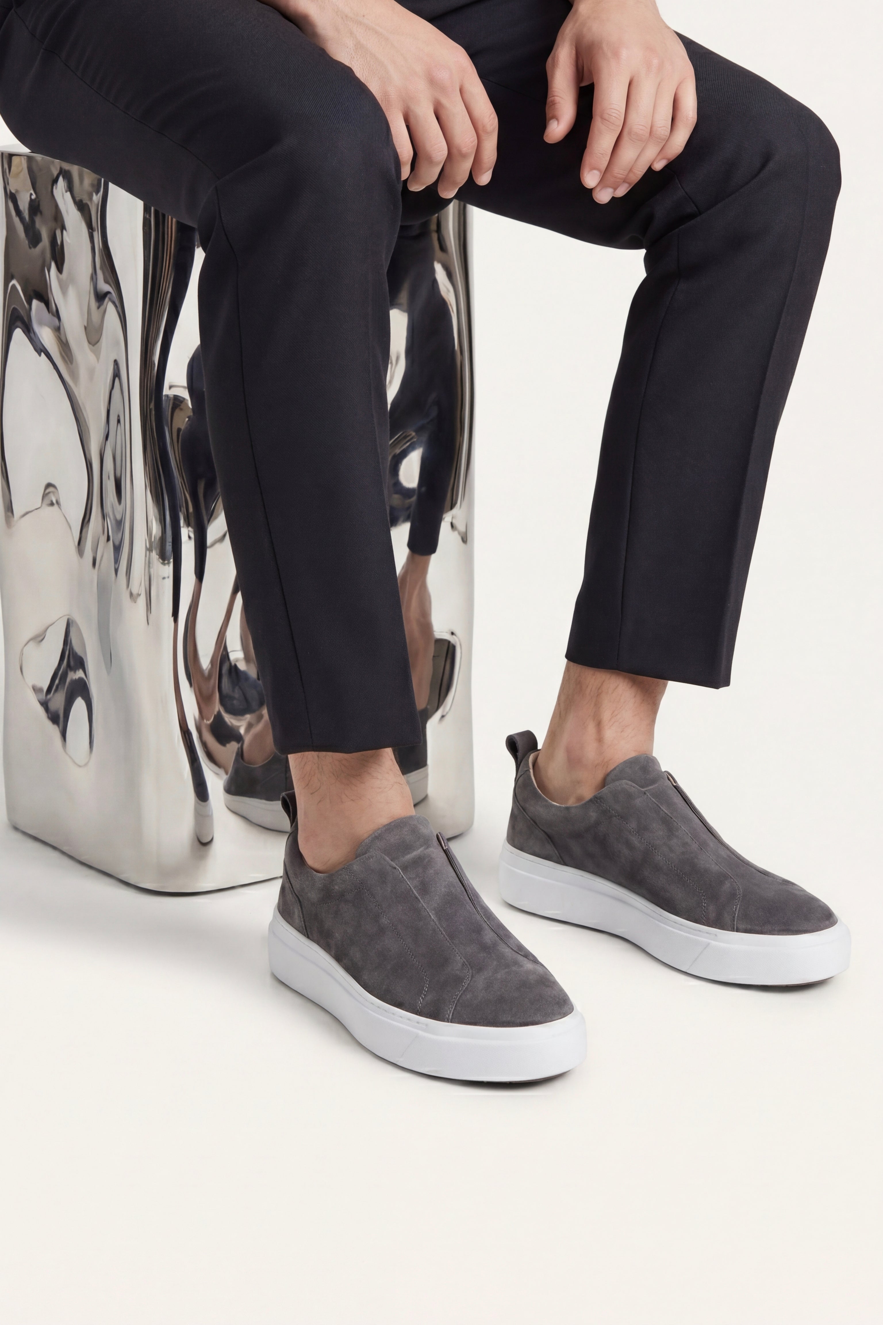 LeoMar V1 Suede Slip-On Grey