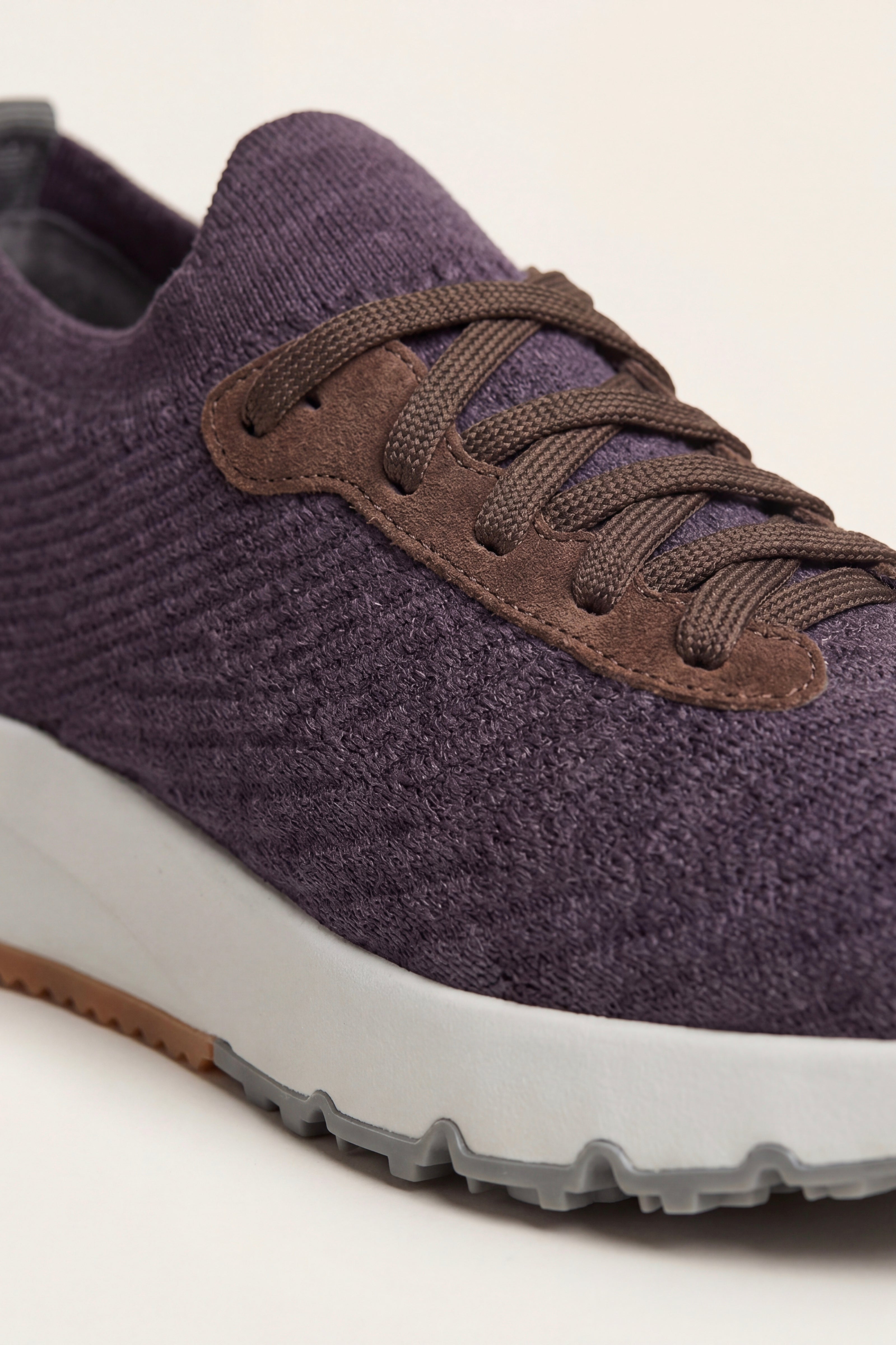 Avelino Mesh Runner Dark Purple