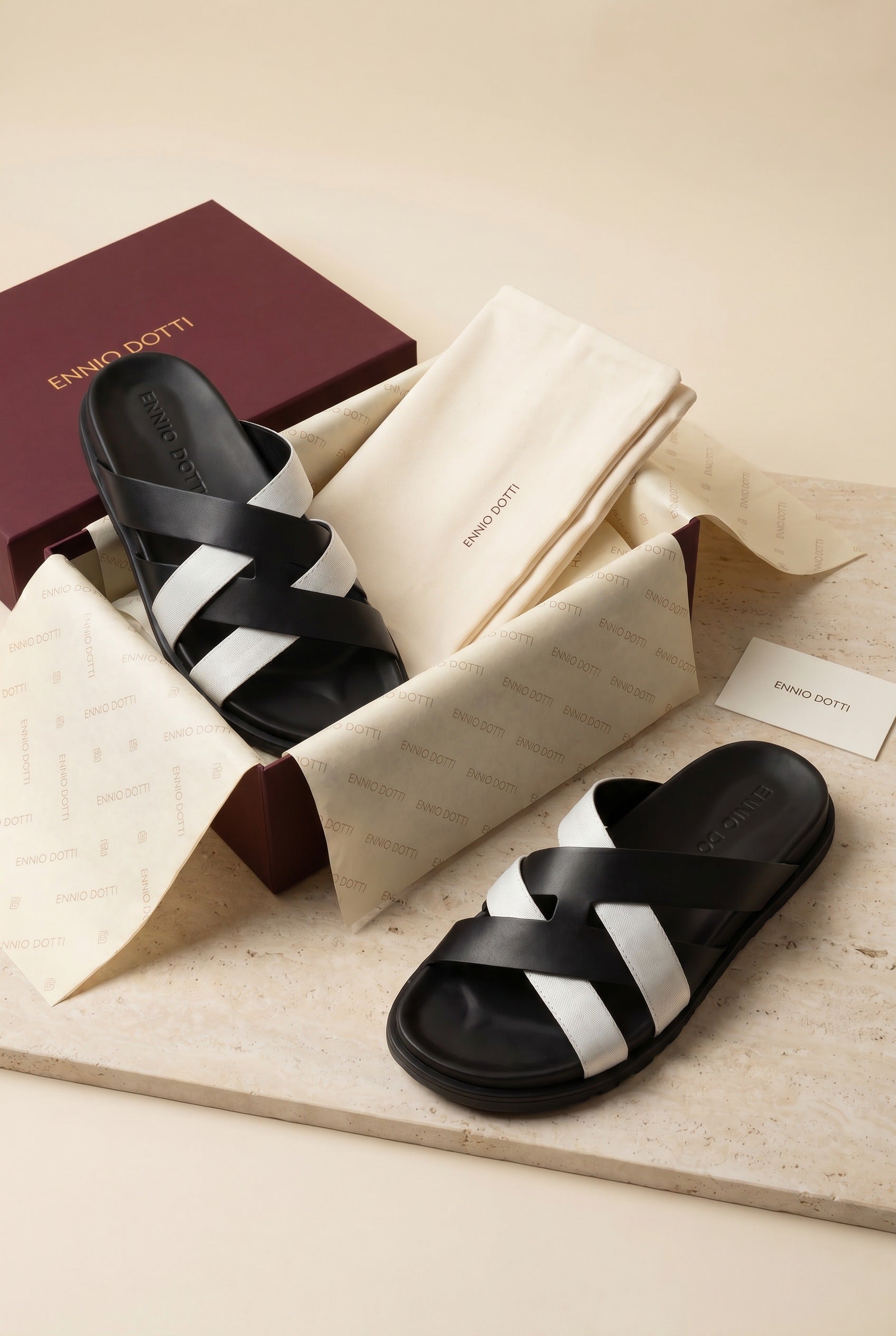 Tuscana Sandal Black/White