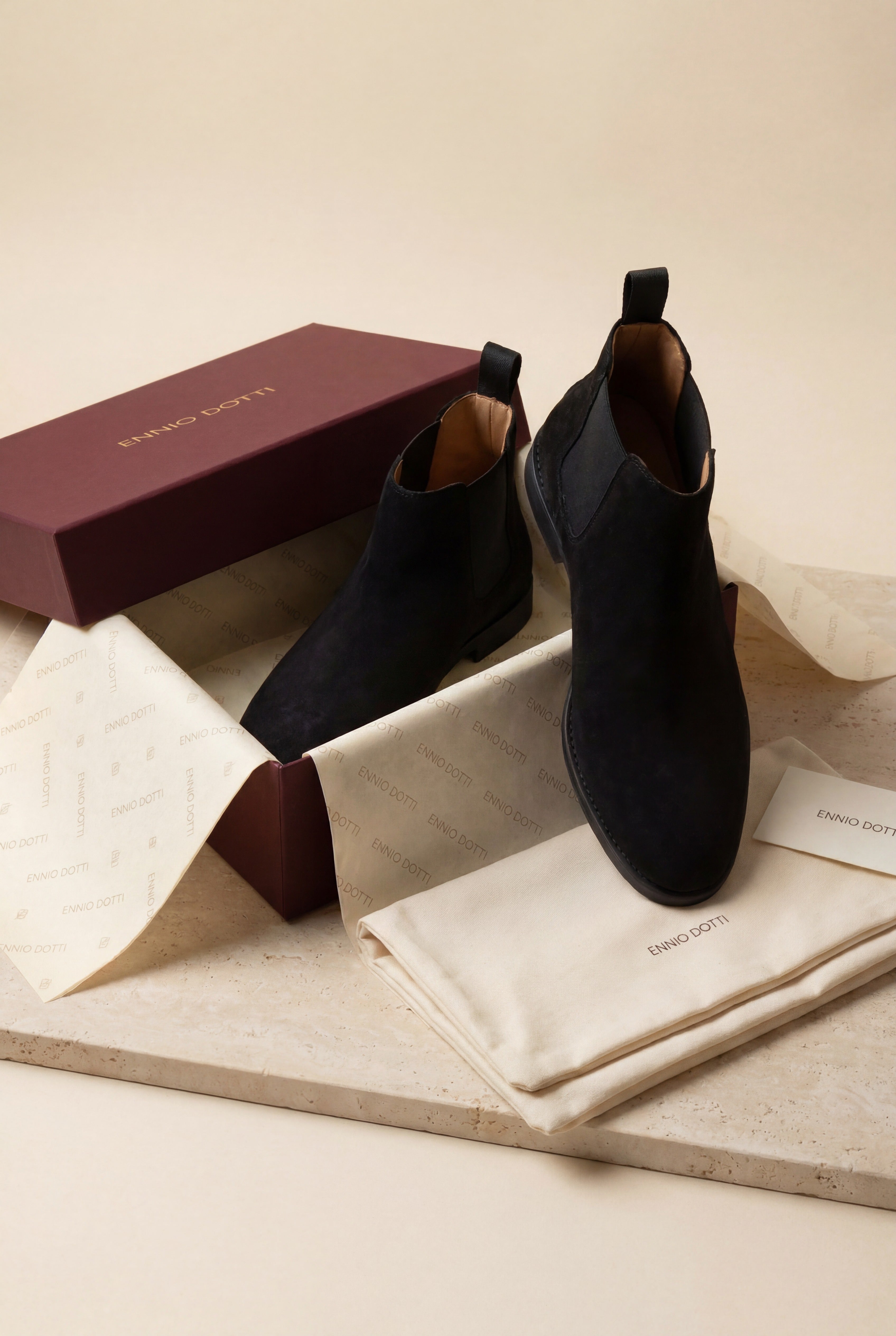 Lerano Chelsea Boots Black