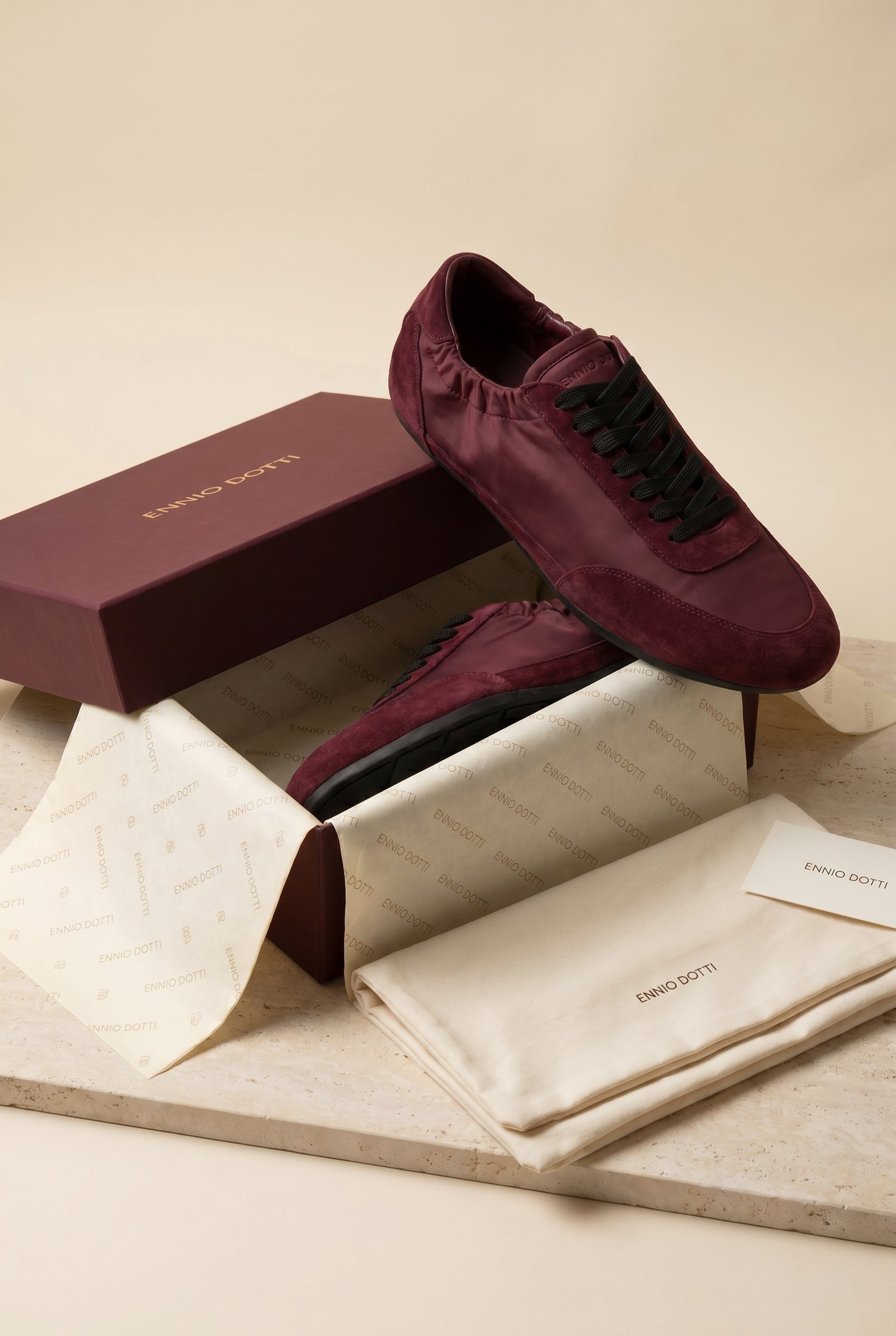 Averno Low Sneakers Burgundy