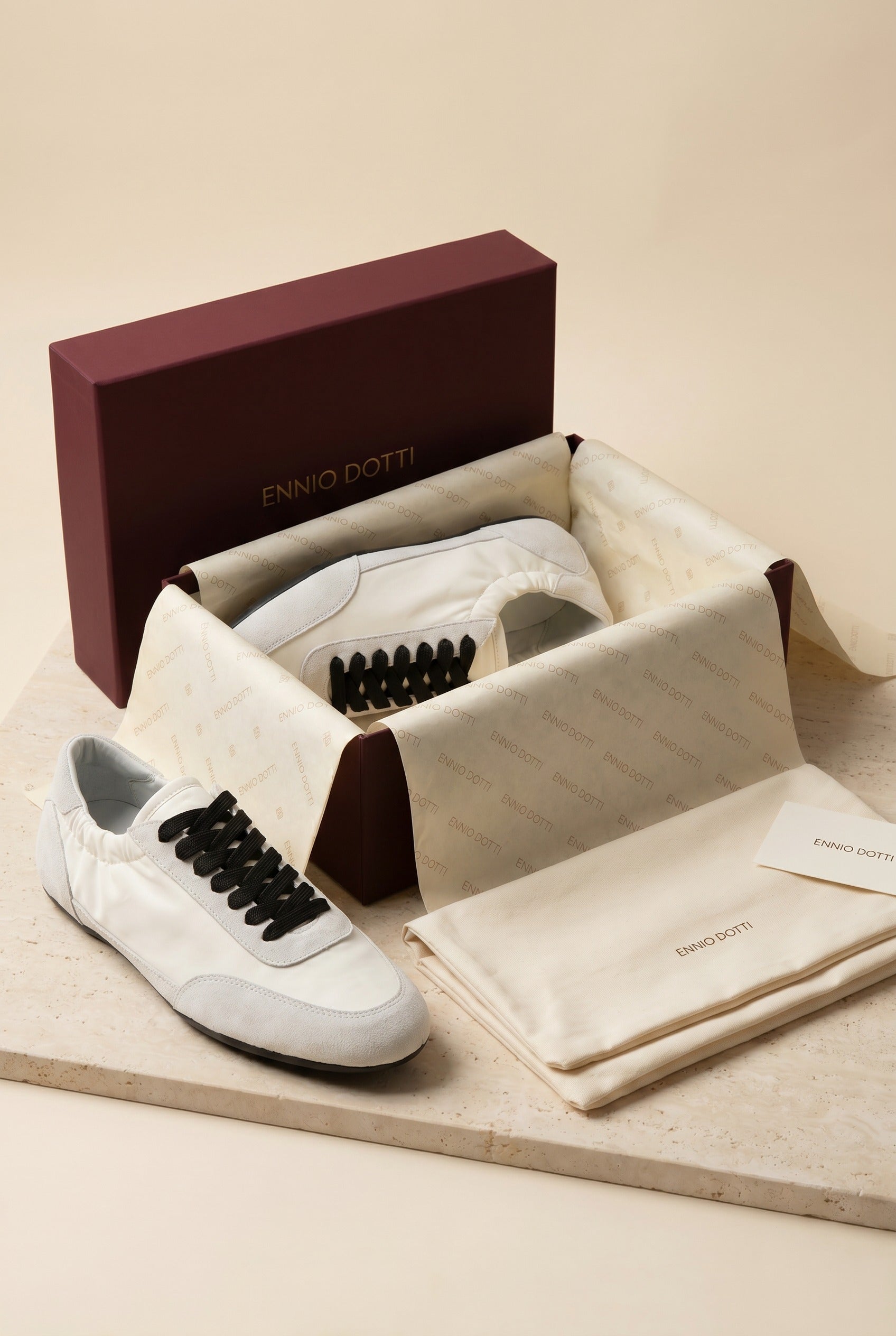 Averno Low Sneakers Off White